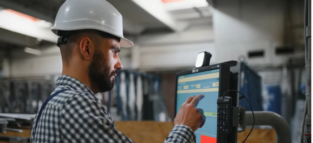 Real-Time Data Transforms Decision Making on the Factory Floor Image